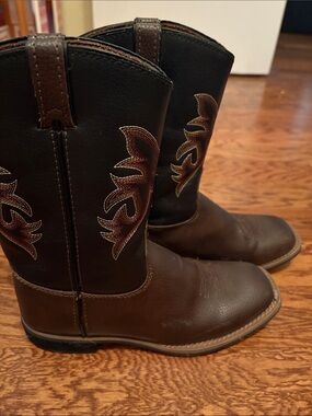 Magellan Outdoors Brown and Black Kids' Western Pull-On Boots